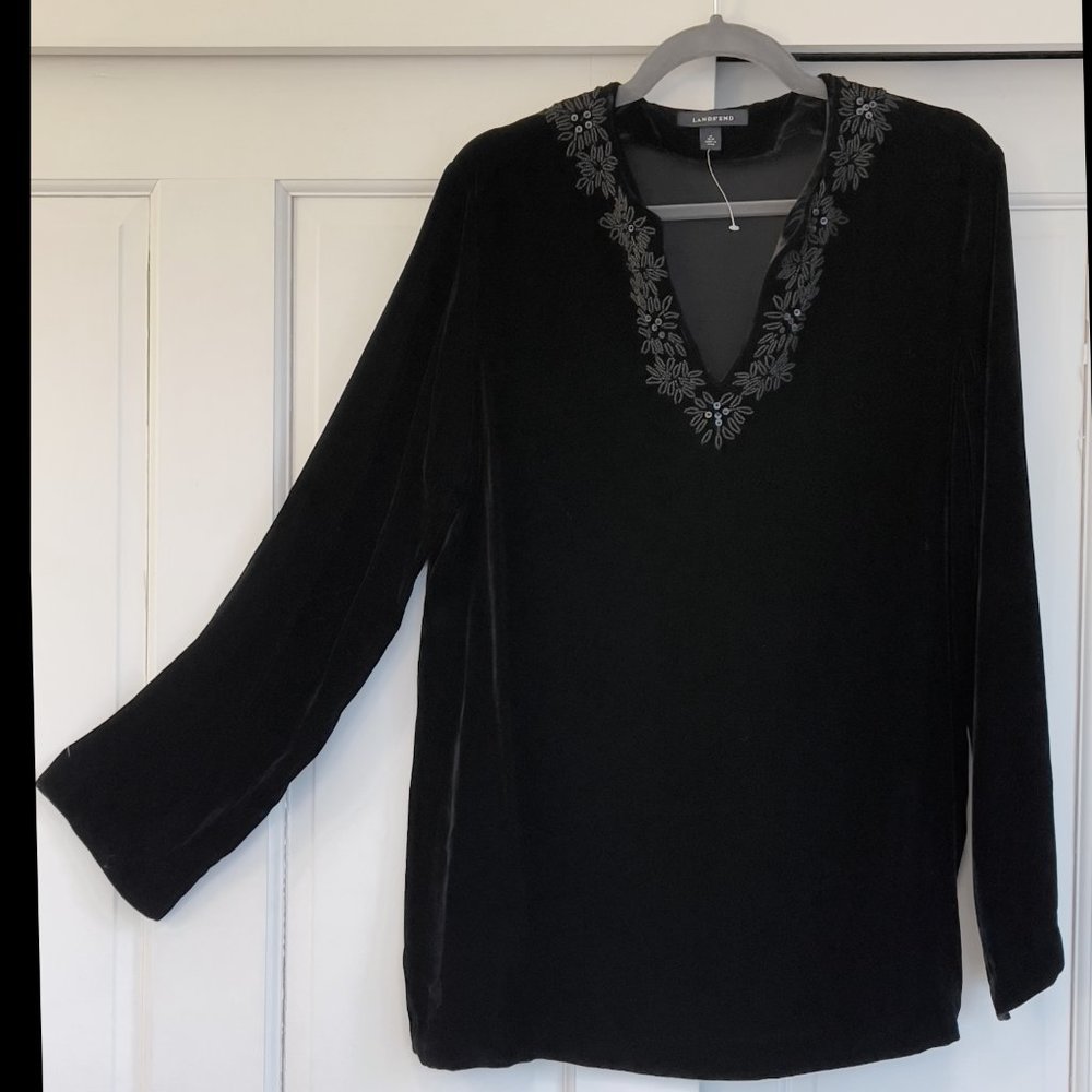 Lands End Velvet beaded tunic 10-12 NWOT